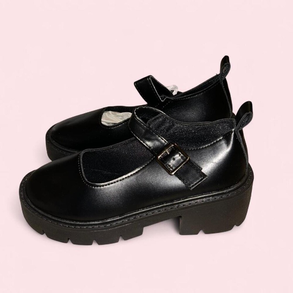 Women's Black Footwear